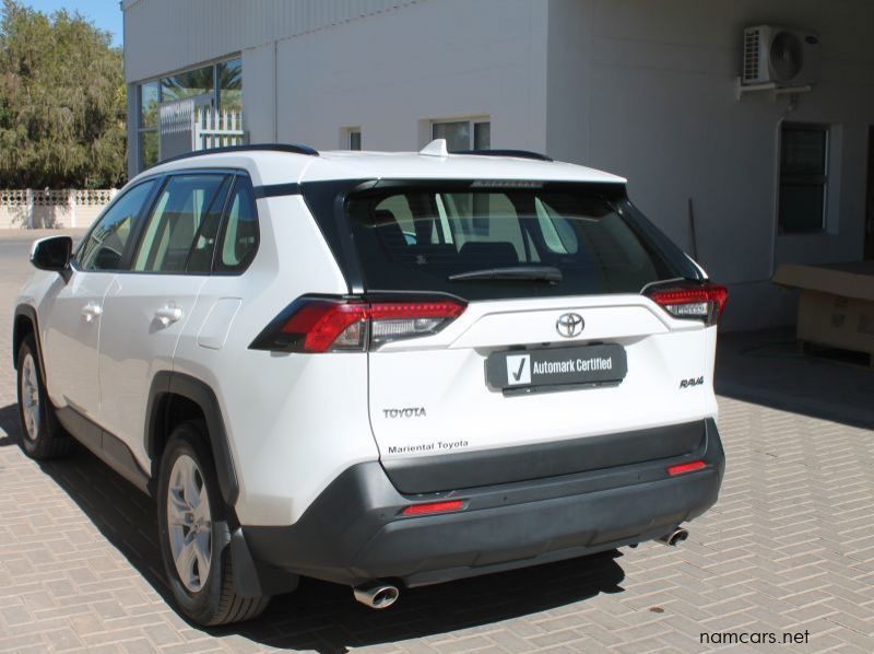 2019 Toyota RAV4 2.0 GX CVT pictures