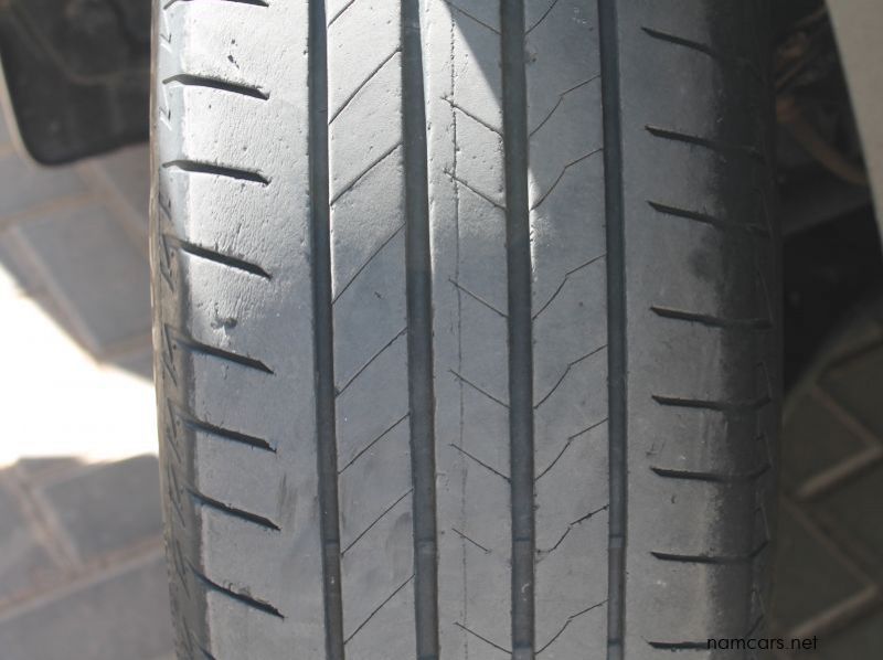 2019 Toyota RAV4 2.0 GX CVT pictures