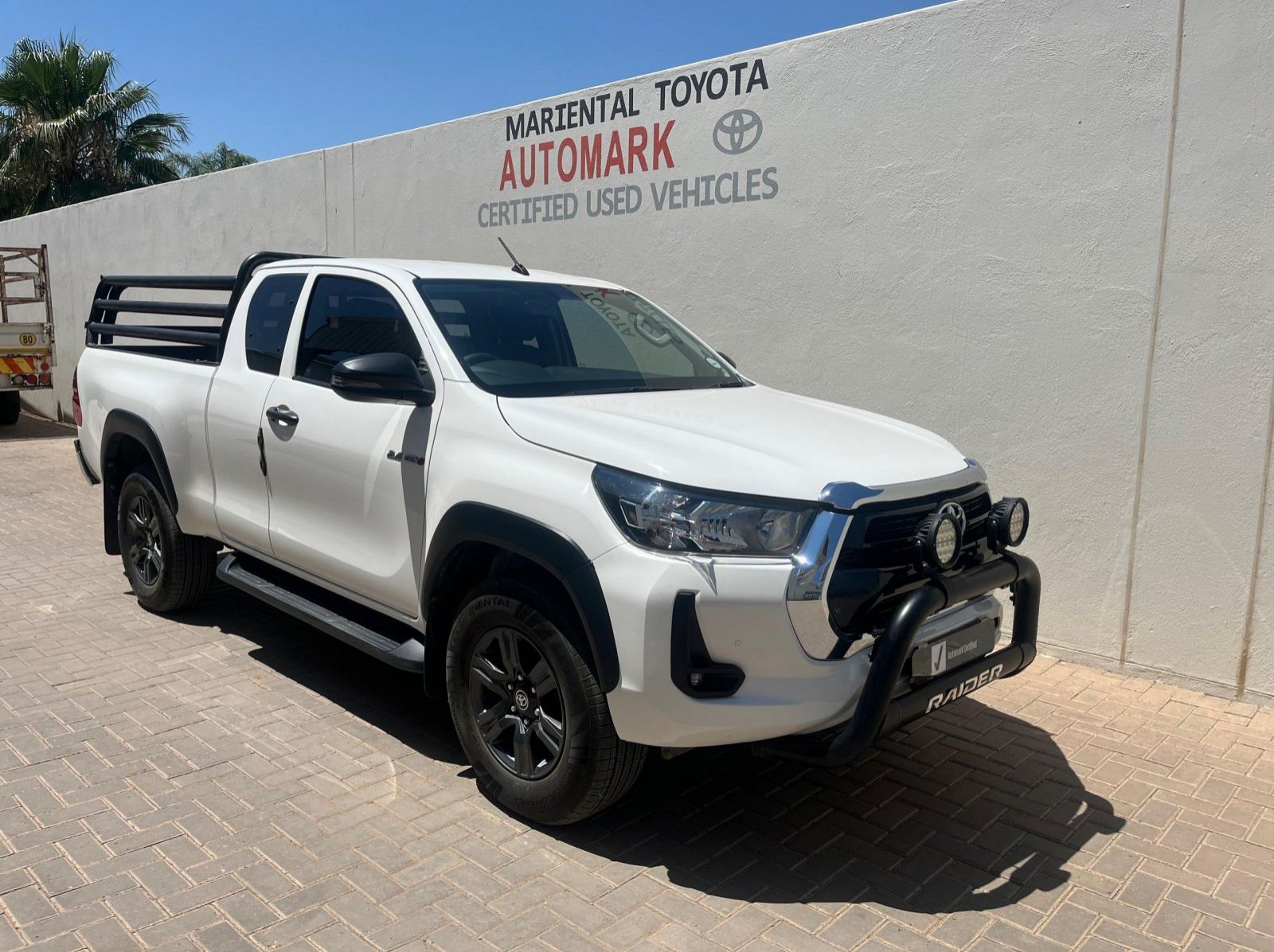 Used Toyota Hilux XC 2.4GD6 4X2 RB Raider MT for sale in Windhoek, Walvis Bay, Okahandja, Gobabis, Mariental, Otjiwarongo, Ongwediva, Namibia