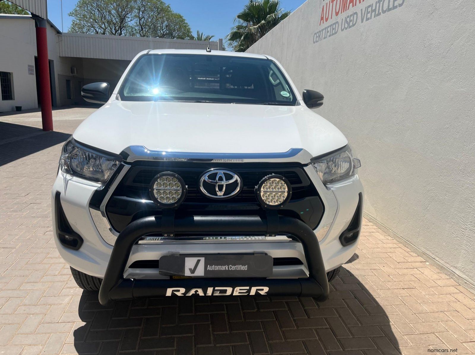 2023 Toyota Hilux XC 2.4GD6 4X2 RB Raider MT pictures