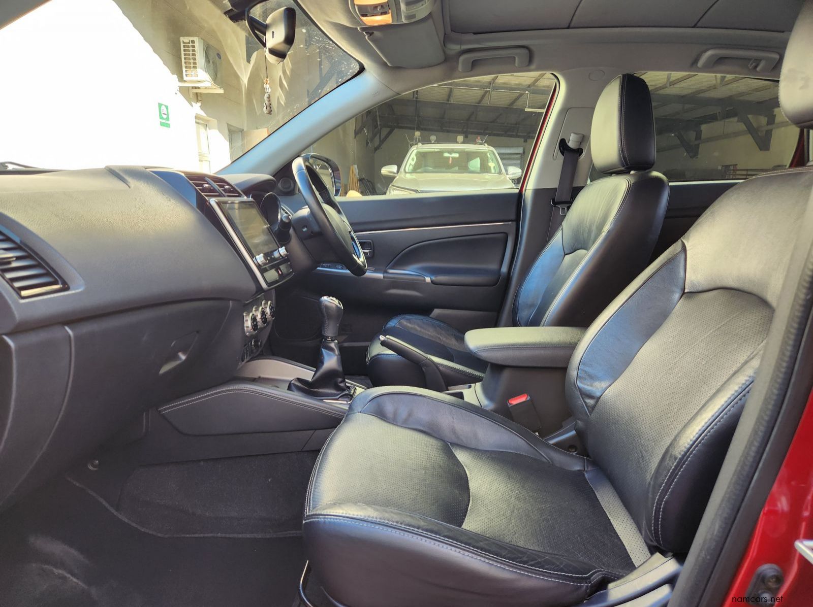 2021 Mitsubishi ASX 2.0 LS MT pictures