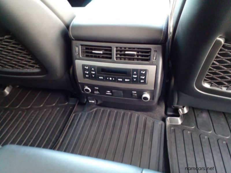 2020 Toyota LAND CRUISER 200 4.5 D4D VX-R pictures