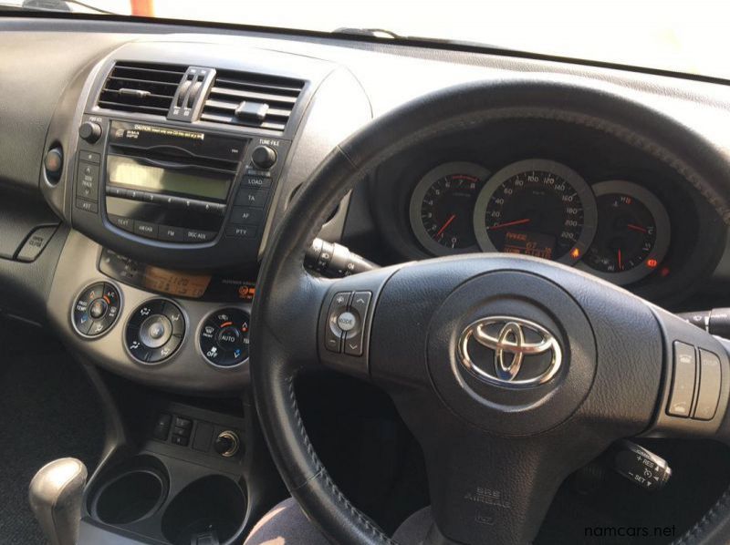 2012 Toyota Rav4 2.0 Petrol VX AWD AT pictures