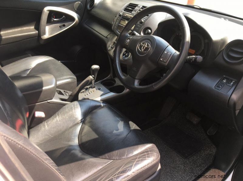 2012 Toyota Rav4 2.0 Petrol VX AWD AT pictures