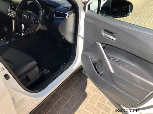 2022 Toyota Toyota Corolla Cross 1.8 Xs Hybrid 2022 pictures