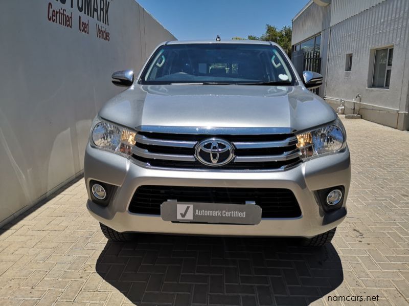 2017 Toyota Hilux DC 2.8GD6 4x4 Raider MT pictures