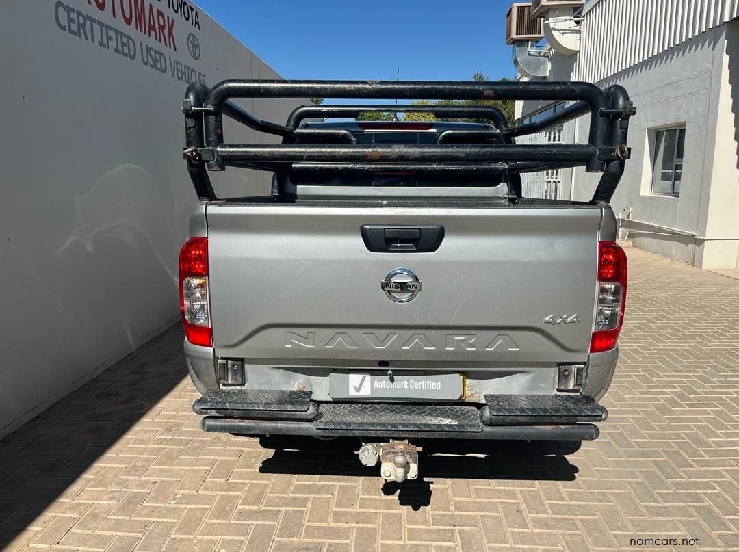 2022 Nissan Navara 2.5 4x4 MT pictures