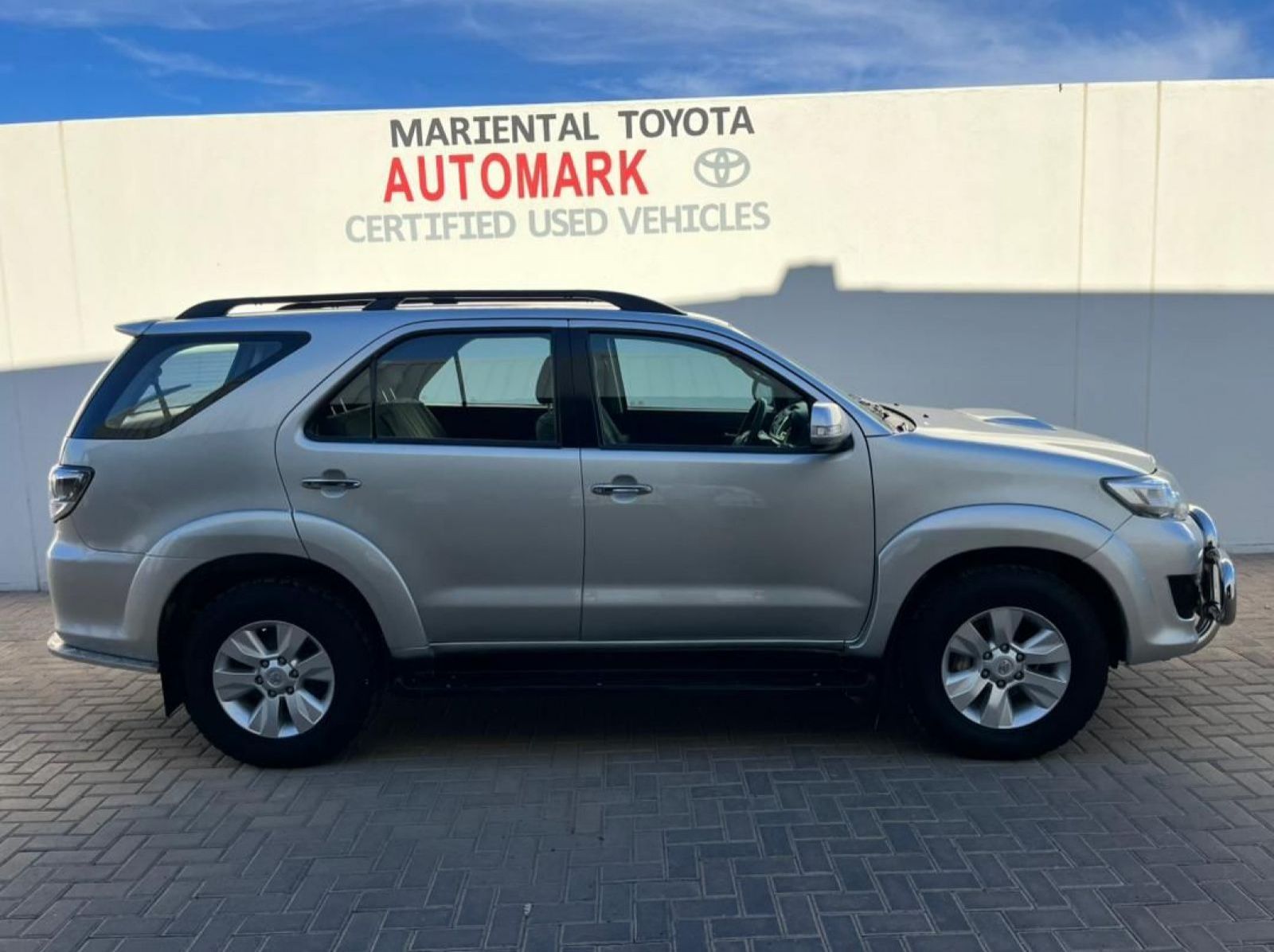 2014 Toyota Toyota Fortuner  2.5 D-4D RB pictures