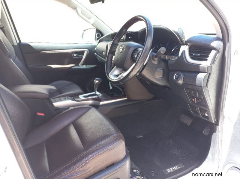 2020 Toyota 2020 Fortuner 2.8GD6 4x2 AT EPIC pictures