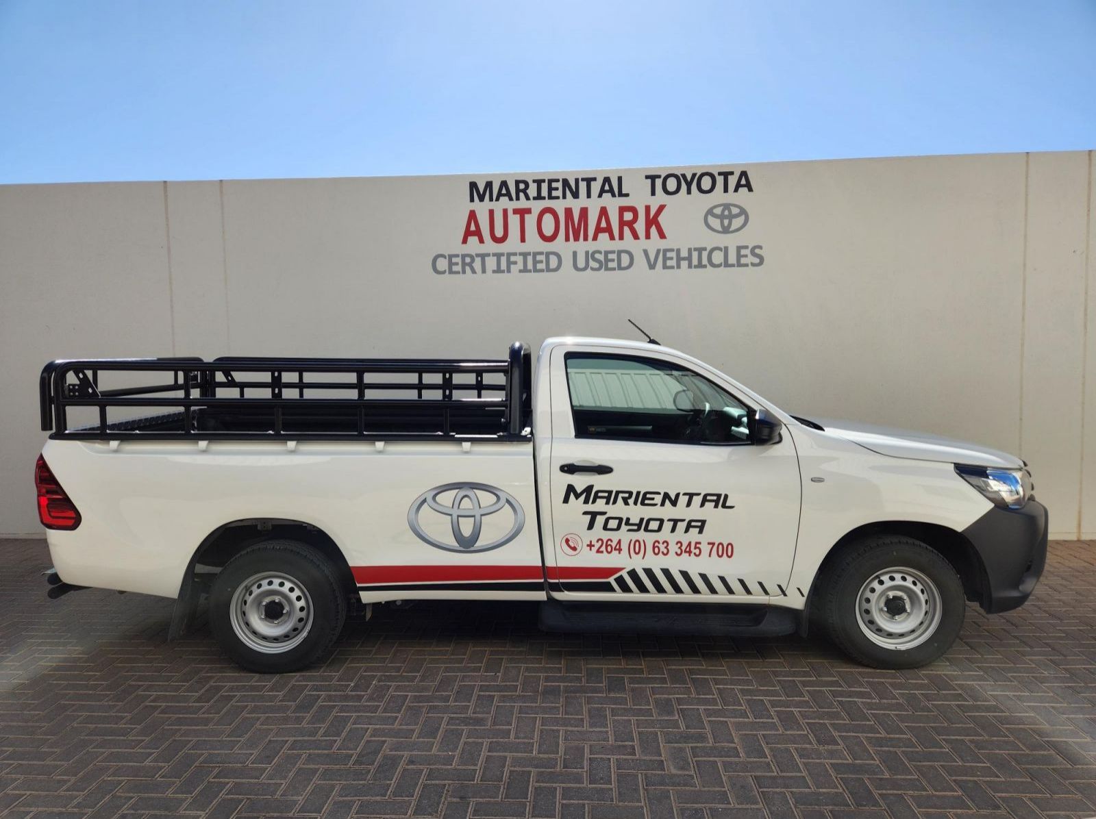 2024 Toyota Hilux SC 2.4GD 5MT with A/C pictures
