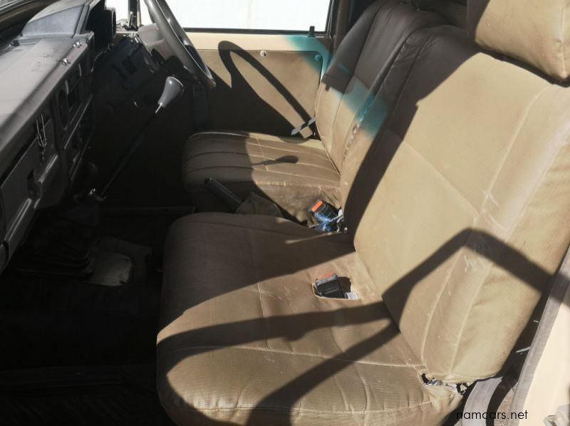 1993 Toyota LAND RUISER (LEXUS V8) pictures