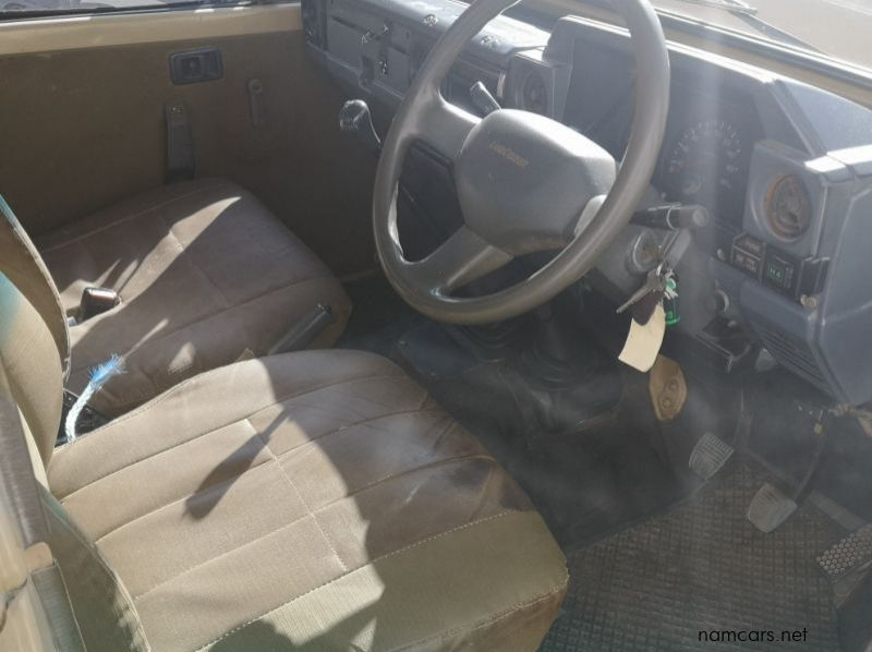 1993 Toyota LAND RUISER (LEXUS V8) pictures