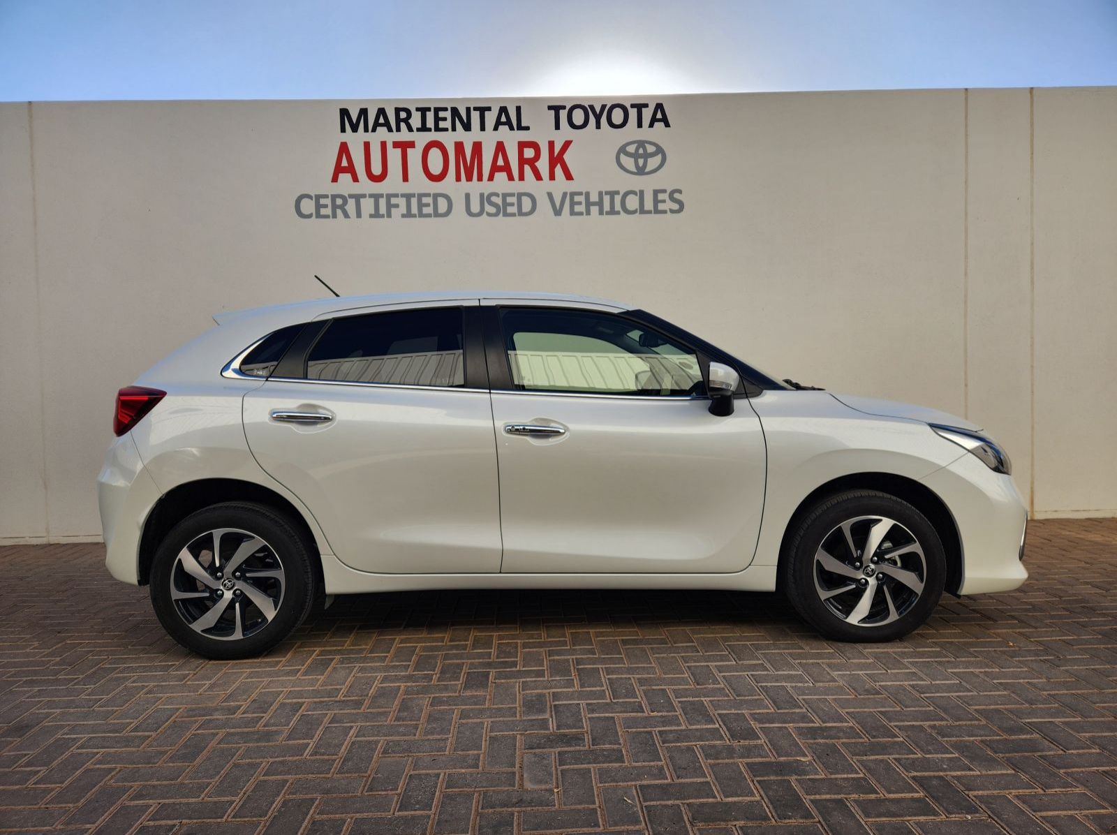 2023 Toyota Starlet 1.5L XR AT pictures