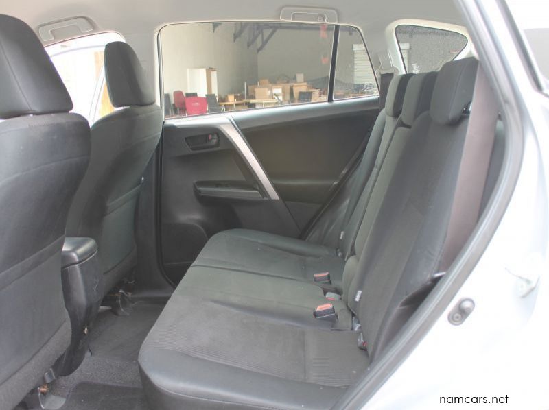 2018 Toyota 2018 RAV4 2.0 GX CVT 4x2 pictures