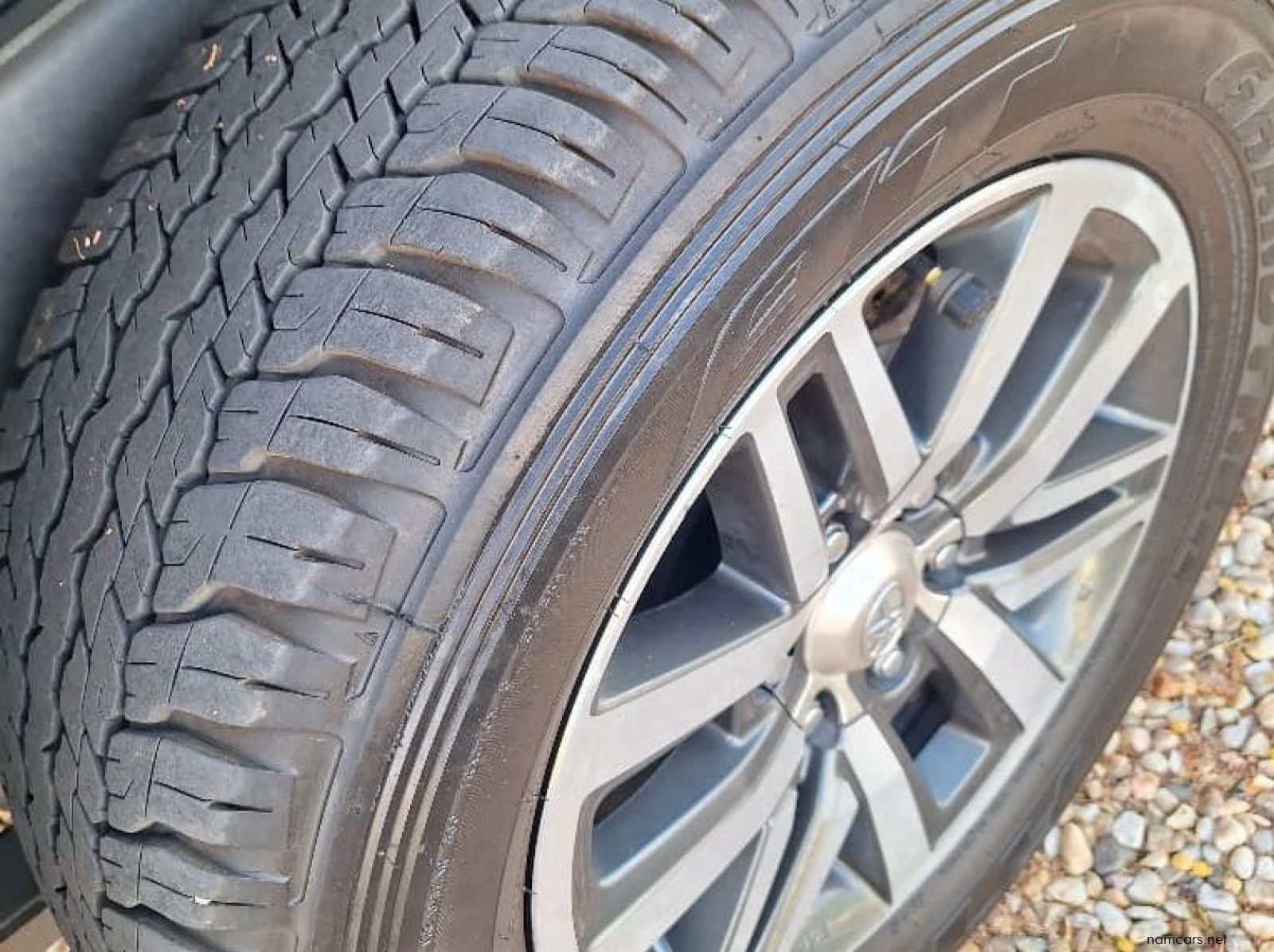 2017 Toyota Fortuner 2.8 GD-6 4X4 6AT pictures