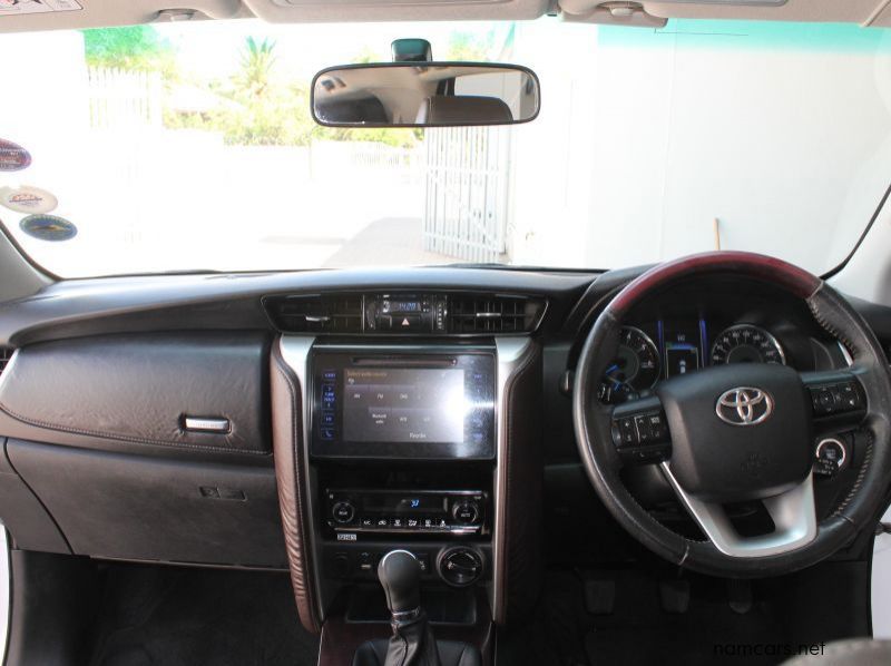 2017 Toyota 2017 Fortuner 2.8GD6 4x4 MT pictures
