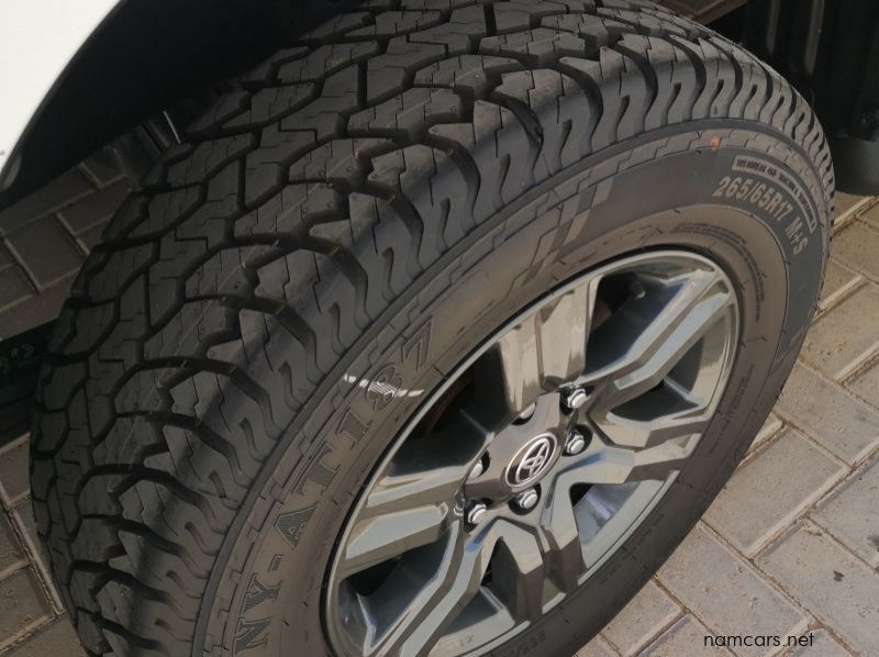 2019 Toyota HILUX DC 2.8 4X4 M/T pictures