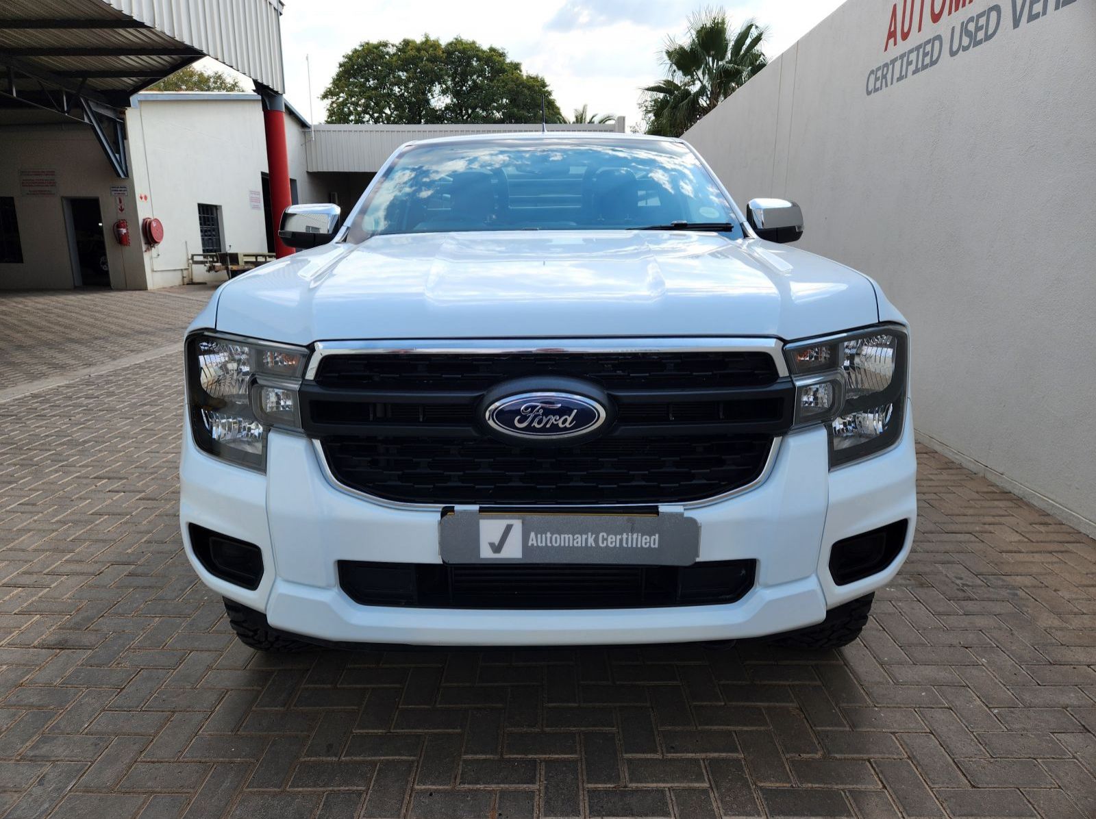 2025 Ford Ranger Single Cab 2.0 XI HR 4x4 MT pictures