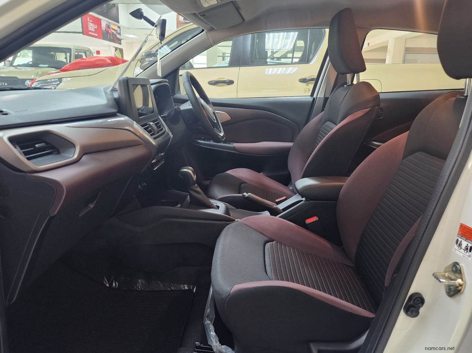 2026 Toyota Starlet Cross 1.5 Xs AT pictures