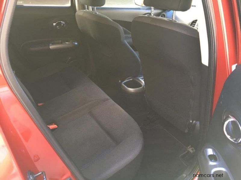 2013 Nissan 2013 Nissan Juke 1.5 dci Acenta pictures