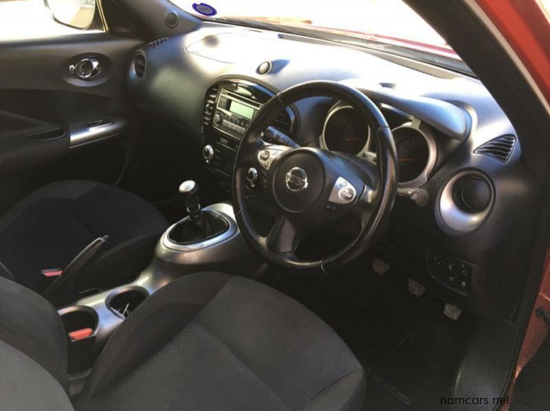 2013 Nissan 2013 Nissan Juke 1.5 dci Acenta pictures