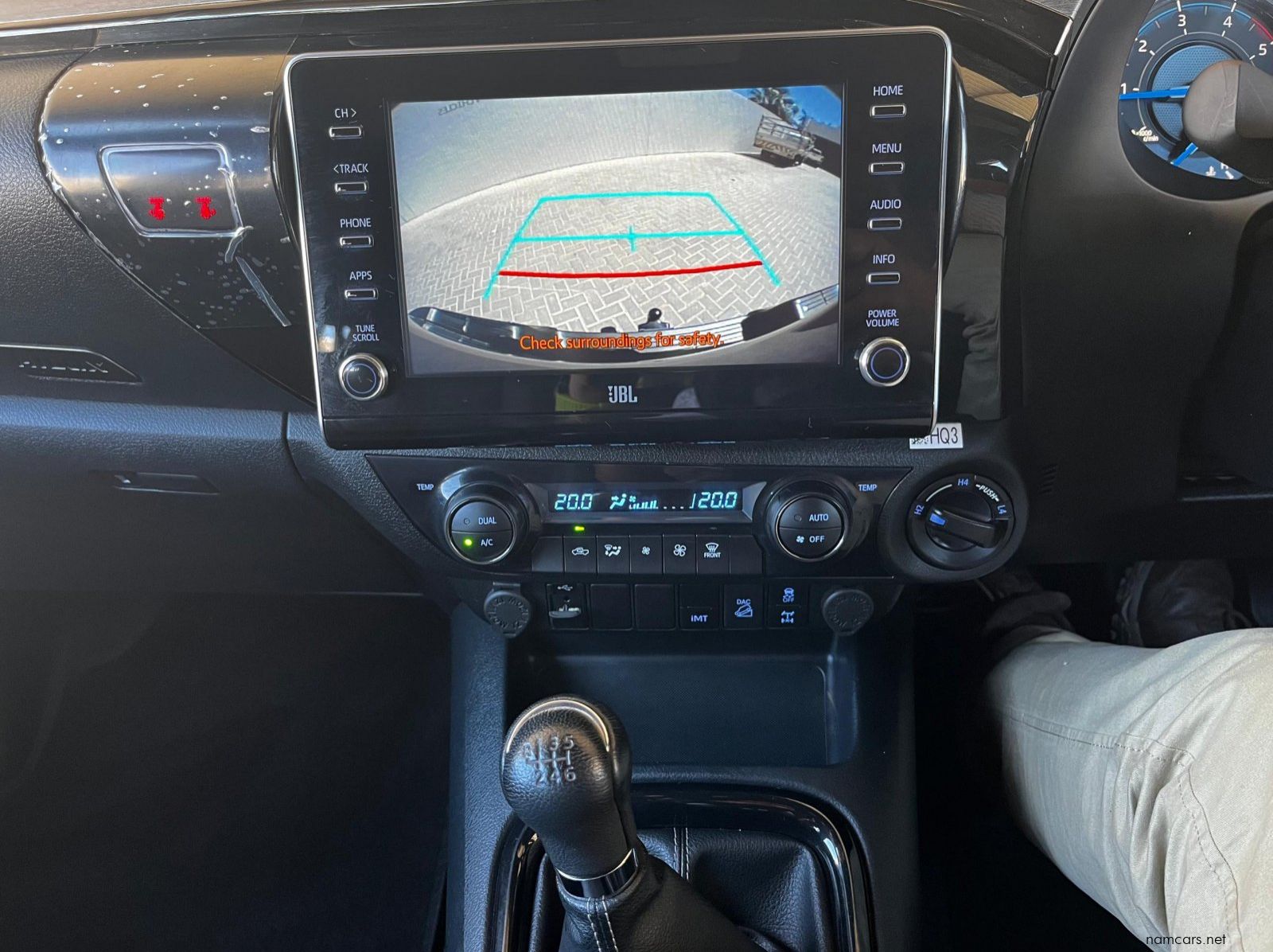 2023 Toyota Hilux Double Cab DC 2.8GD6 4X4 LGD 6MT pictures