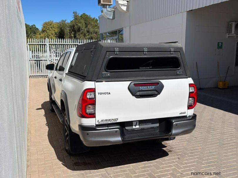 2022 Toyota Hilux Double Cab 2.8GD6 4X4 LGD AT pictures