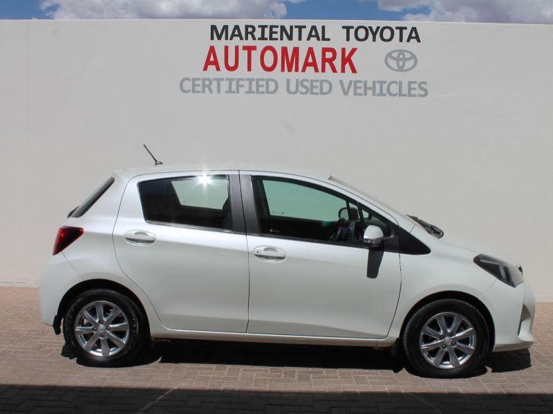 2014 Toyota 2014 Yaris 1.3 HB CVT pictures