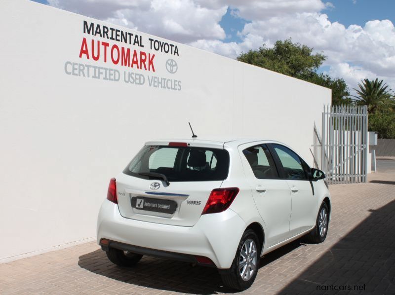 2014 Toyota 2014 Yaris 1.3 HB CVT pictures