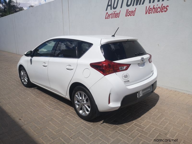 2014 Toyota AURIS 1.6 RX pictures