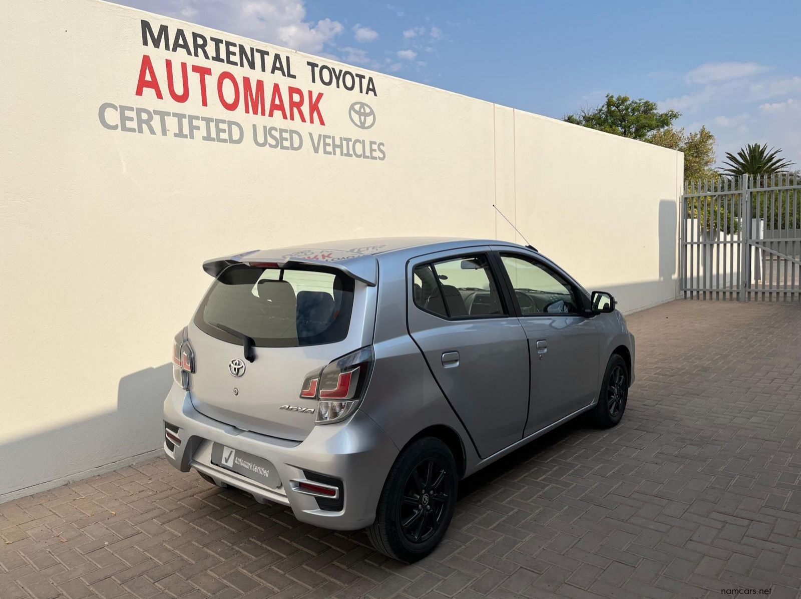 2022 Toyota Agya 1.0 AT pictures