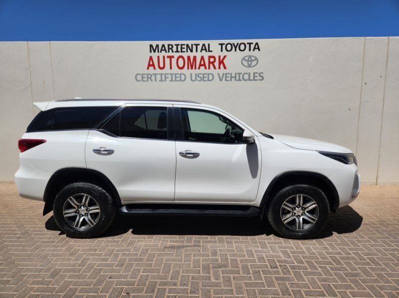 2022 Toyota Fortuner 2.4GD6 4x4 AT pictures