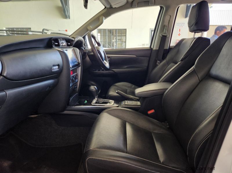 2022 Toyota Fortuner 2.4GD6 4x4 AT pictures