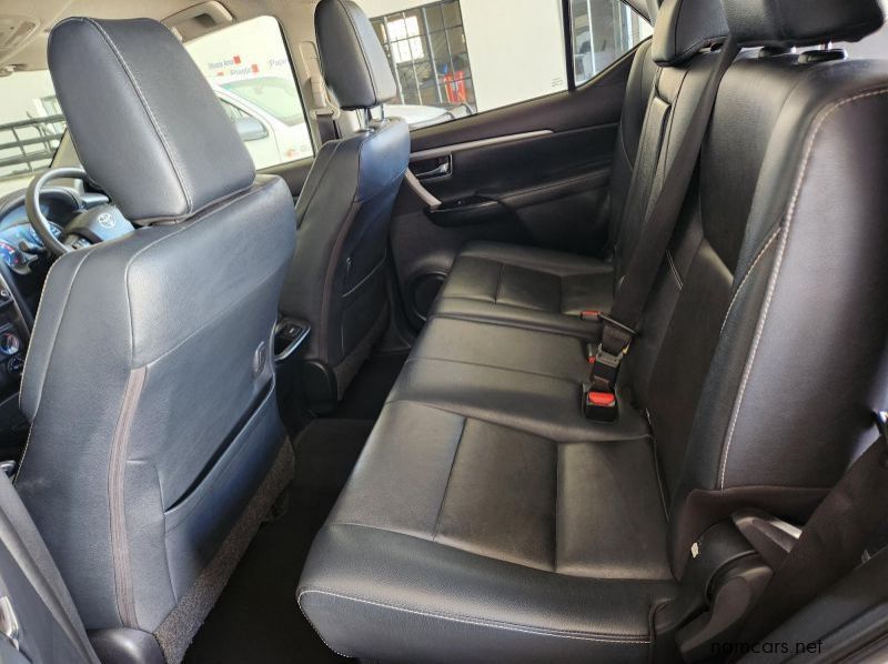 2022 Toyota Fortuner 2.4GD6 4x4 AT pictures