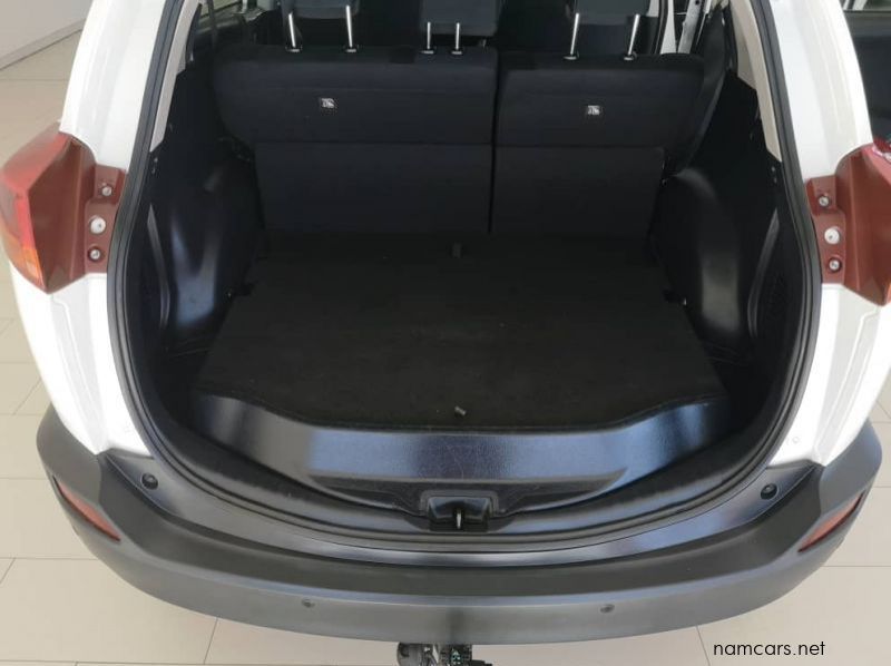 2015 Toyota Rav4 2.0 GX CVT 2WD (51B) pictures