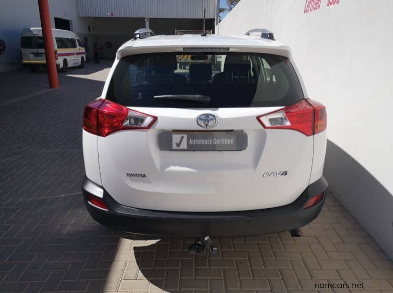 2015 Toyota Rav4 2.0 GX CVT 2WD (51B) pictures