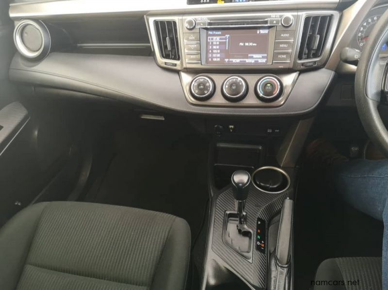 2015 Toyota Rav4 2.0 GX CVT 2WD (51B) pictures