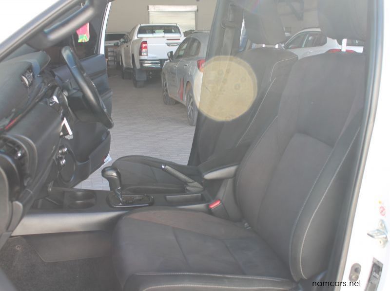 2018 Toyota Hilux DC 2.8GD6 4x4 Raider AT pictures