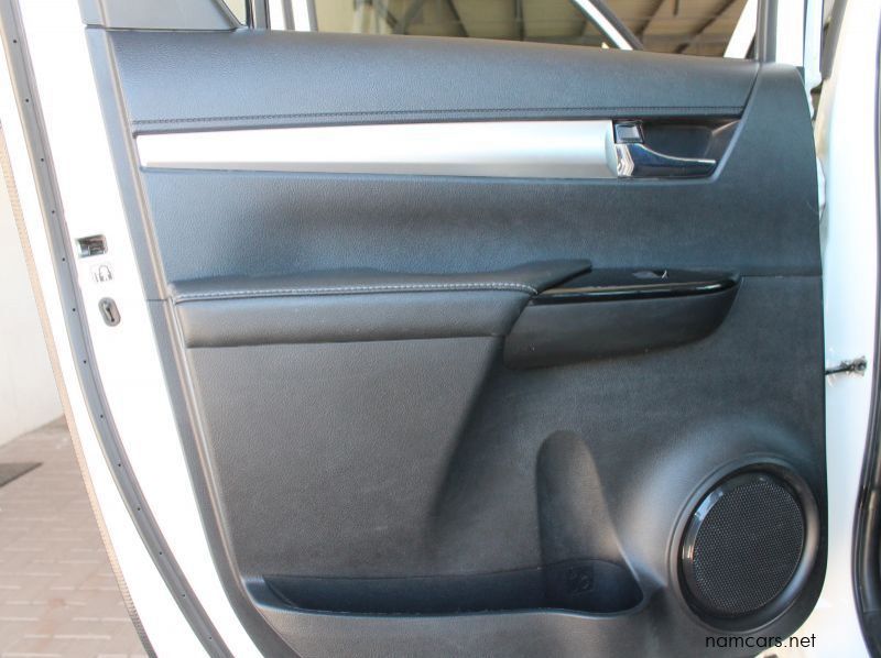 2018 Toyota 2018 Hilux DC 2.8GD6 4x4 Raider AT pictures