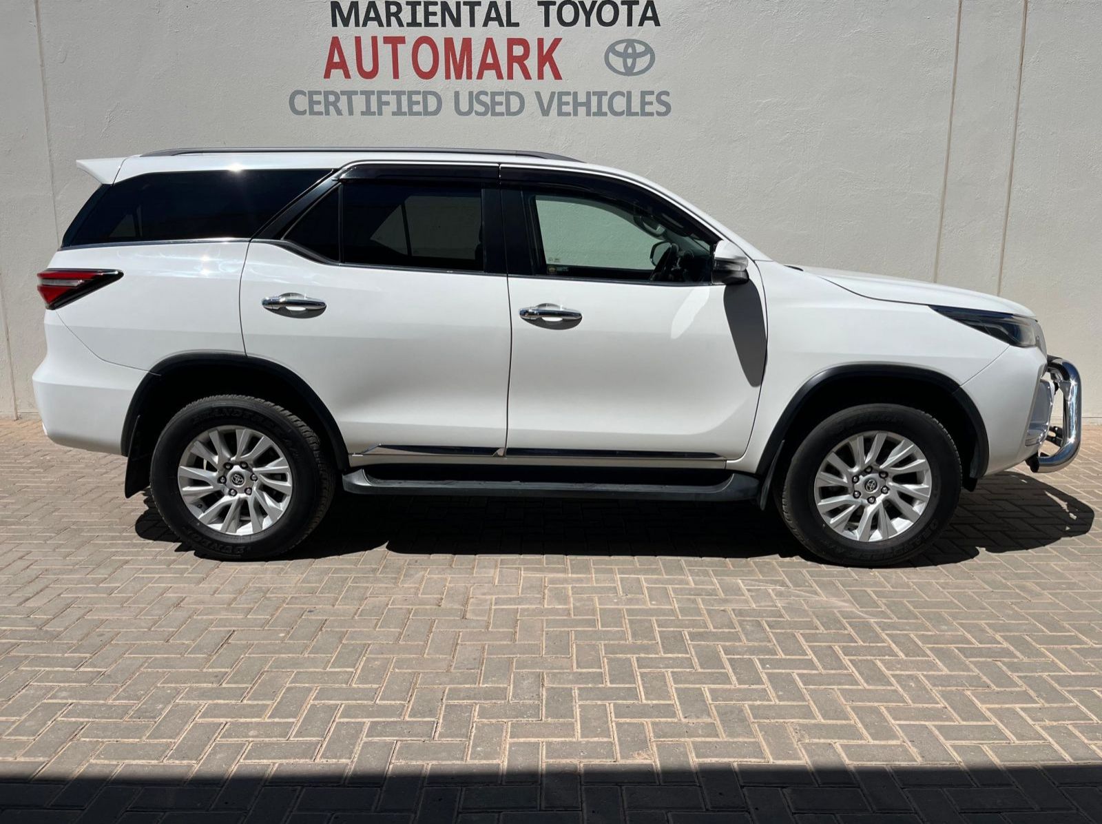 2020 Toyota Fortuner 2.8GD6 VX 4x4 AT pictures