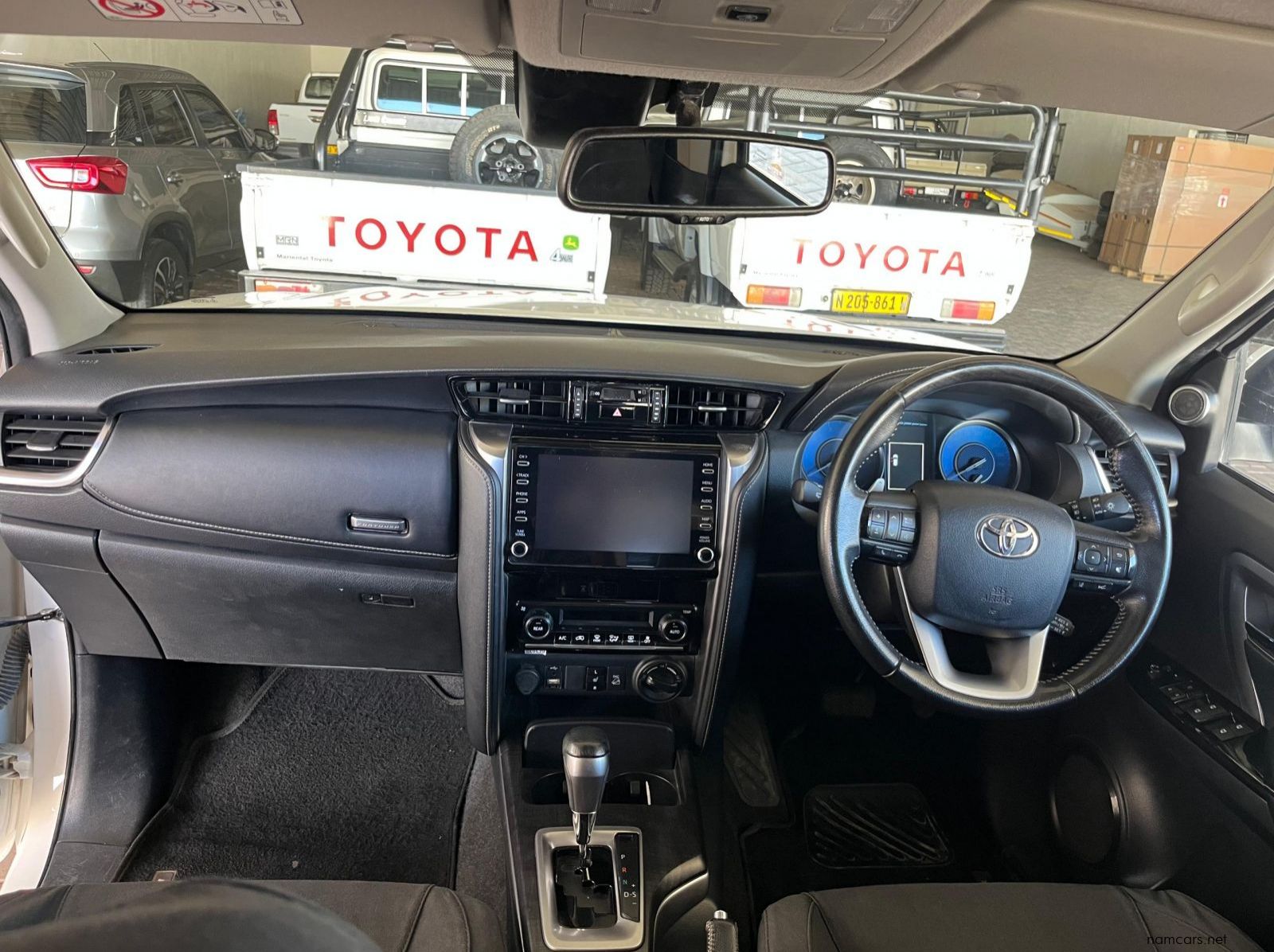 2020 Toyota Fortuner 2.8GD6 VX 4x4 AT pictures