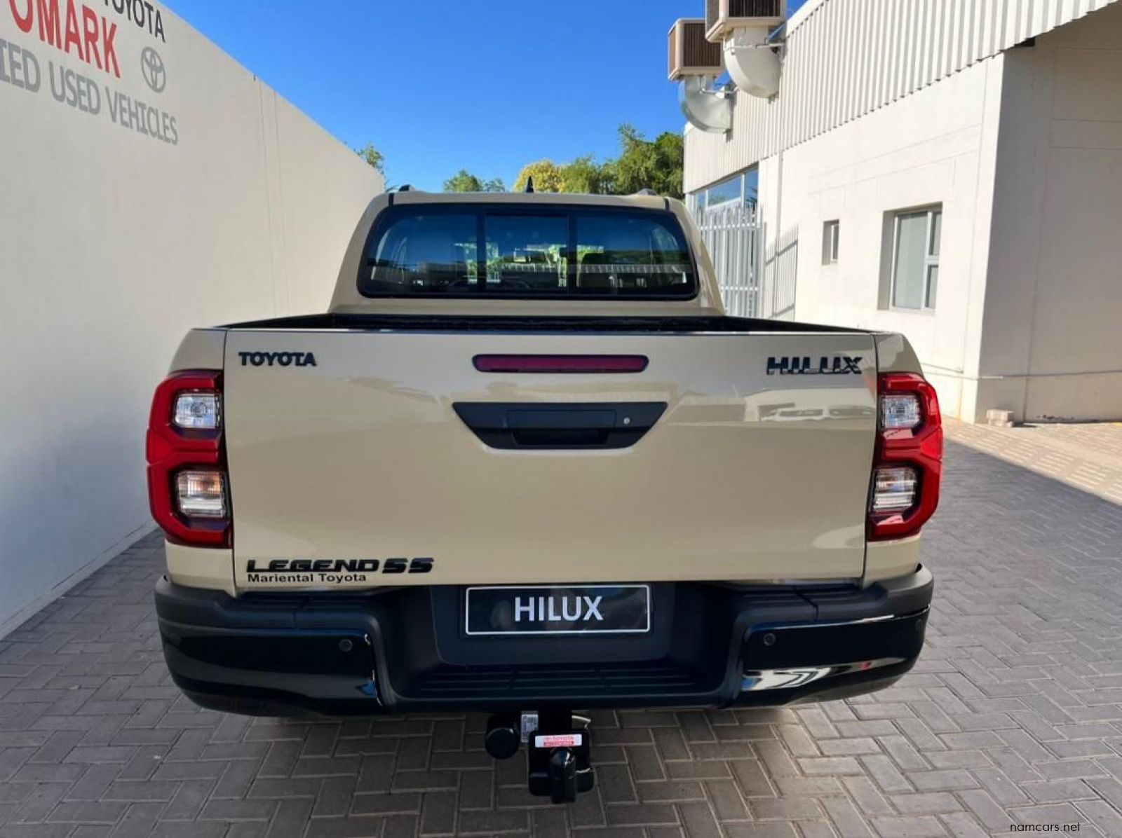 2026 Toyota Toyota Hilux Double Cab 2.8GD6 4x2 Legend 55 AT pictures