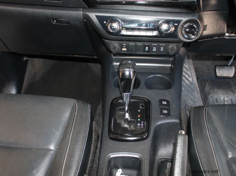 2020 Toyota 2020 Hilux DC 2.8GD6 4x4 Legend 50 AT pictures