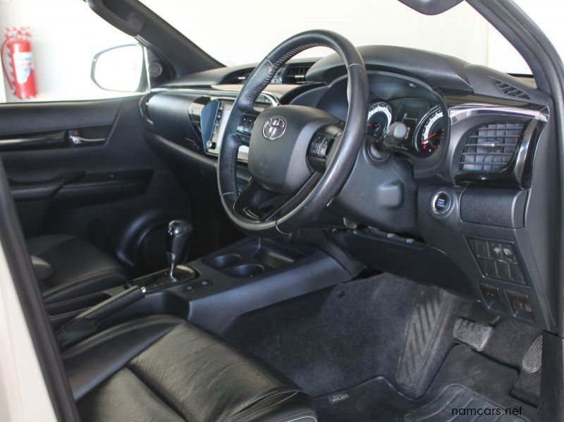 2020 Toyota 2020 Hilux DC 2.8GD6 4x4 Legend 50 AT pictures