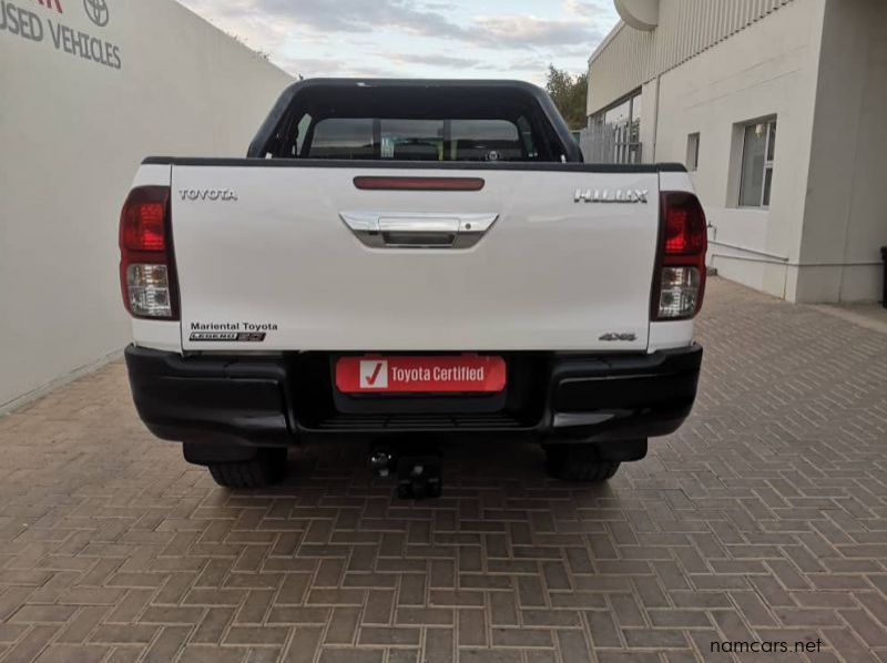 2020 Toyota 2020 Hilux DC 2.8GD6 4x4 Legend 50 AT pictures