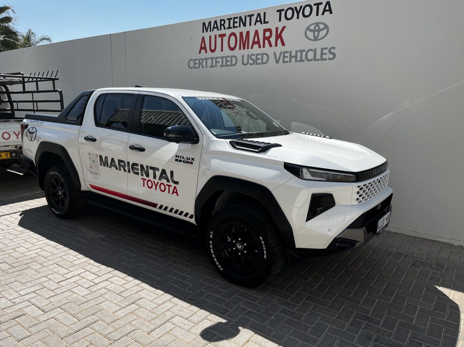 Used Toyota Hilux DC 2.8GD6 Legend 4x2 AT for sale in Windhoek, Walvis Bay, Okahandja, Gobabis, Mariental, Otjiwarongo, Ongwediva, Namibia