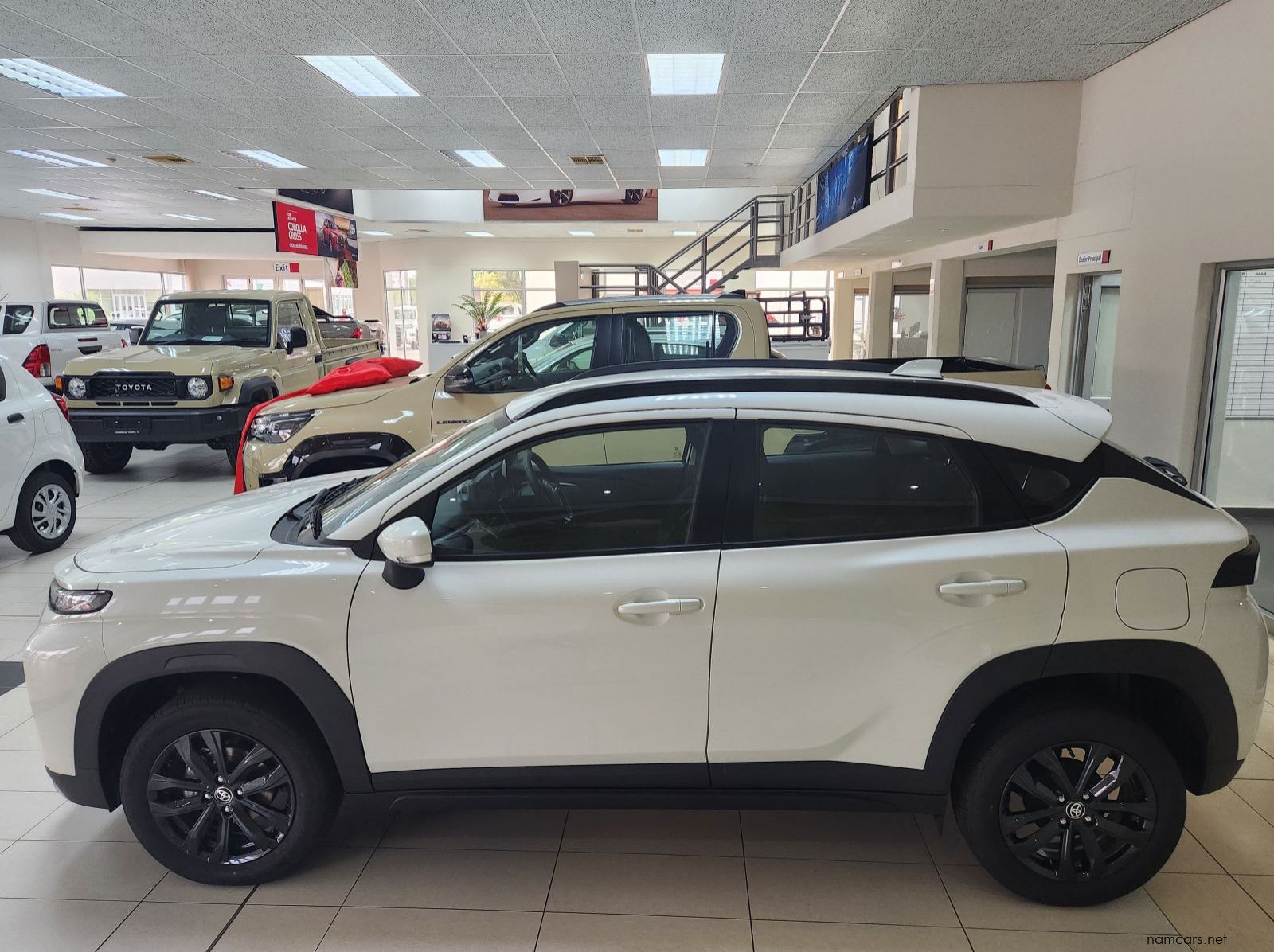 2026 Toyota Starlet Cross 1.5 Xs MT pictures