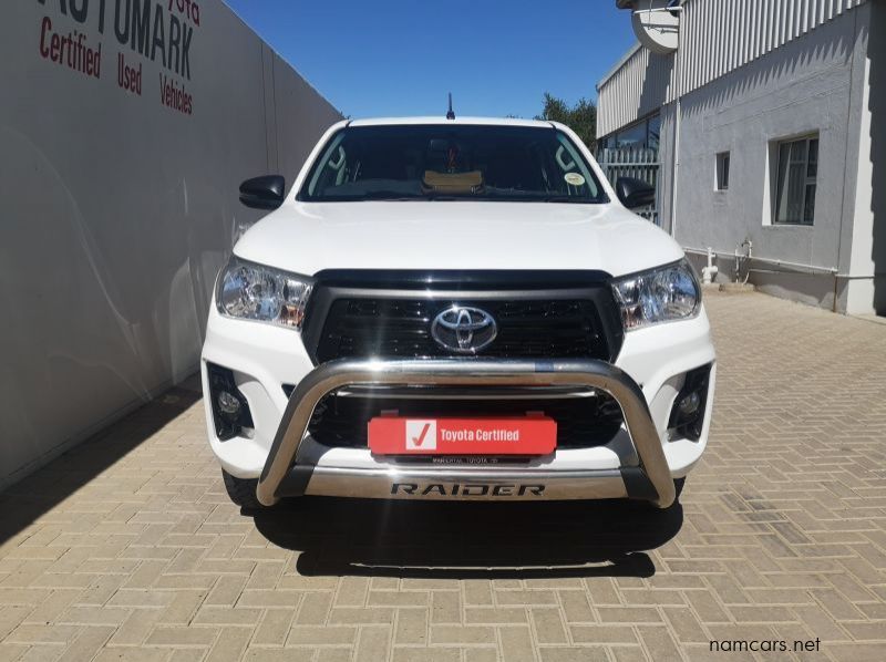 2020 Toyota Hilux Double Cab Hilux DC 2.4GD6 RB SRX MT pictures