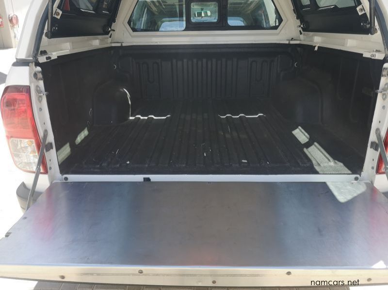 2020 Toyota Hilux Double Cab Hilux DC 2.4GD6 RB SRX MT pictures