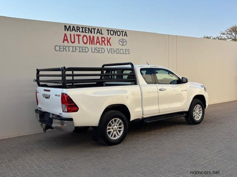 2019 Toyota Hilux Extra Cab 2.8 GD6 4x4 Raider MT pictures